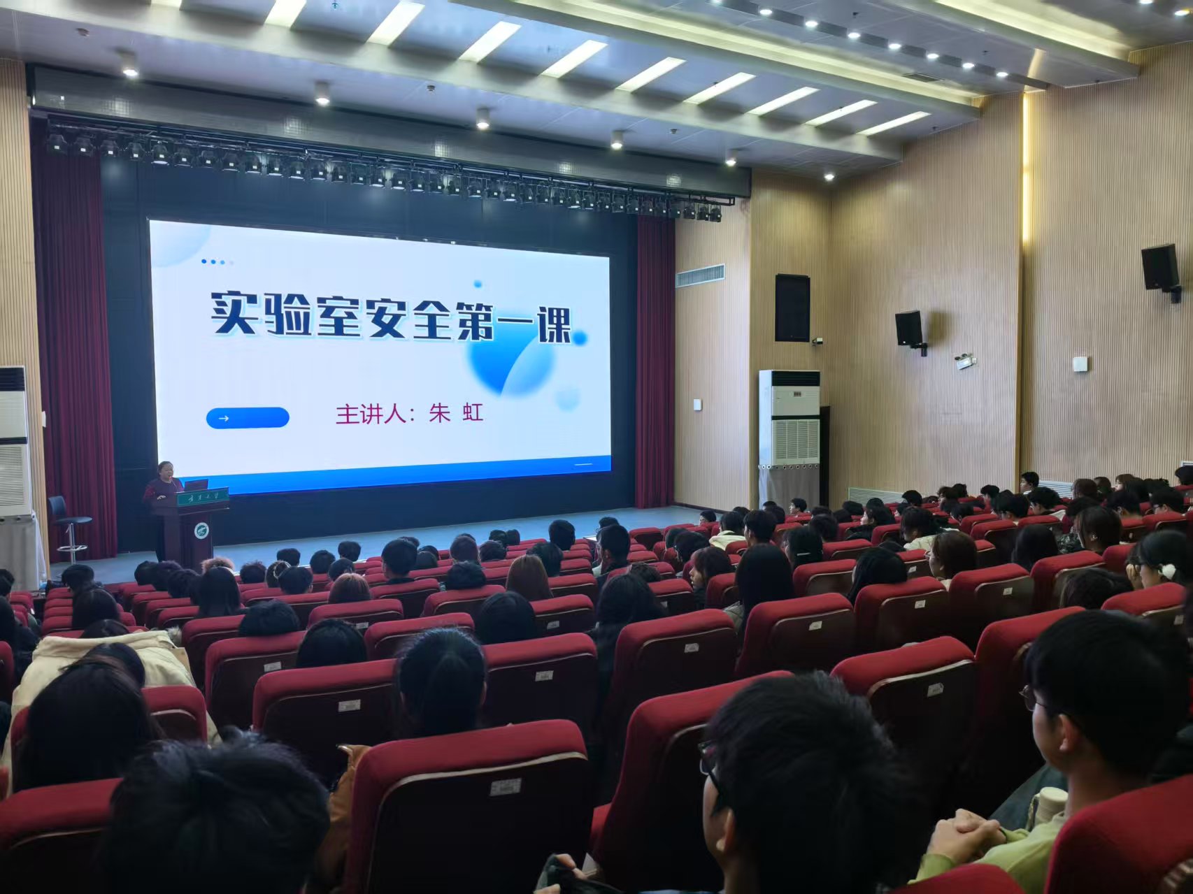 无修正
