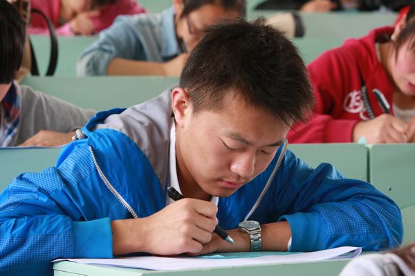 无修正