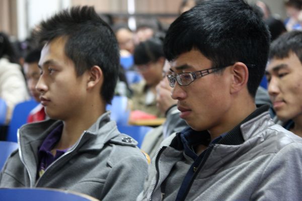 无修正